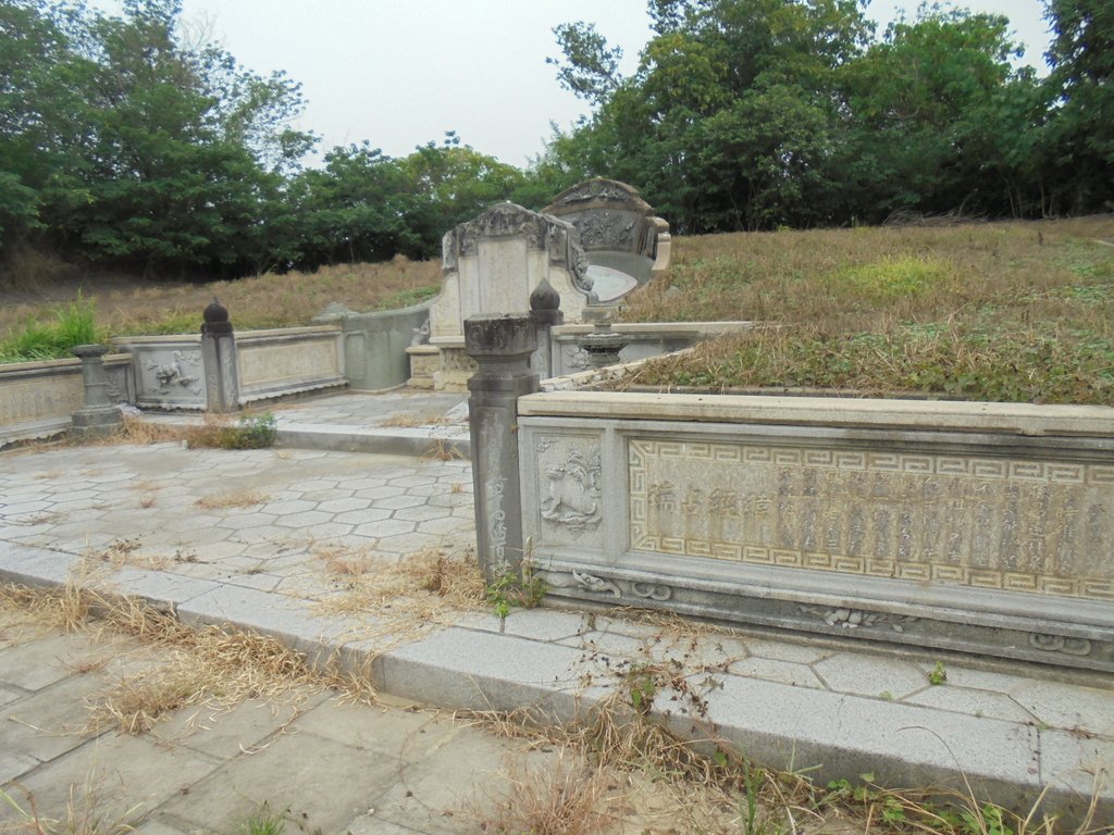 DSC03229.JPG - 大林  早知  陳媽謝孺人墓