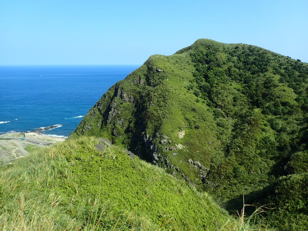 PA104817.JPG - 秋晴  南子吝山  登龍尾坪