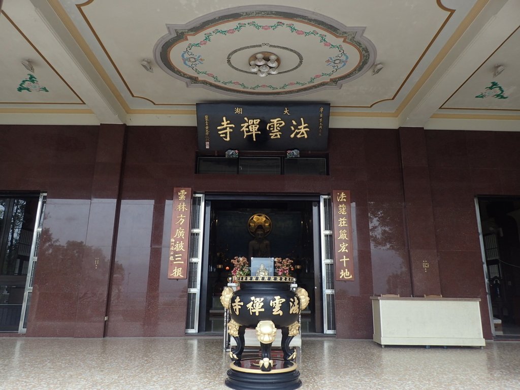 PA064640.JPG - 大湖  法雲禪寺  開拓紀念碑