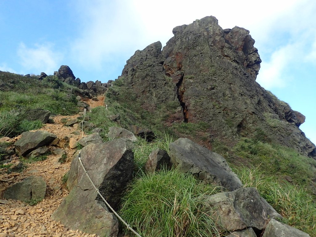 P1102356.JPG - 半坪山  無耳茶壺山