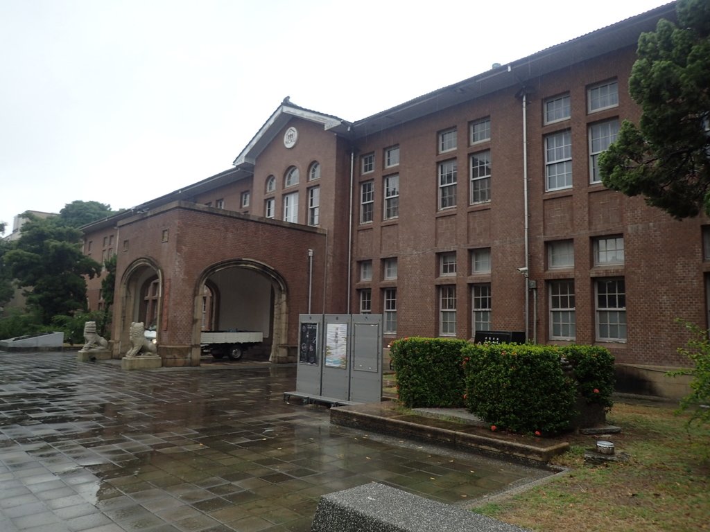 PB074368.JPG - 原  台南高等工業學校  本館