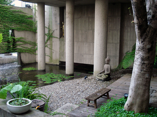 1141448313_l.jpg - 再訪  大里  菩薩寺