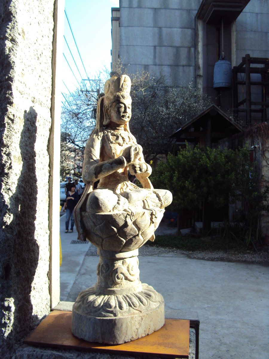 DSC03635.JPG - 大里  菩薩寺