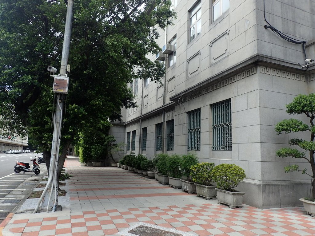 P8257162.JPG - 原  臺灣銀行總行大廈