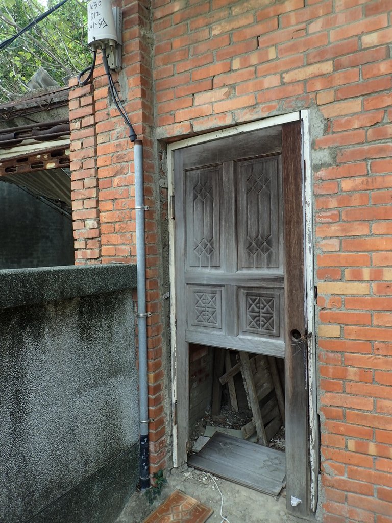 PB285577.JPG - 頭份  田寮里  陳氏宗祠