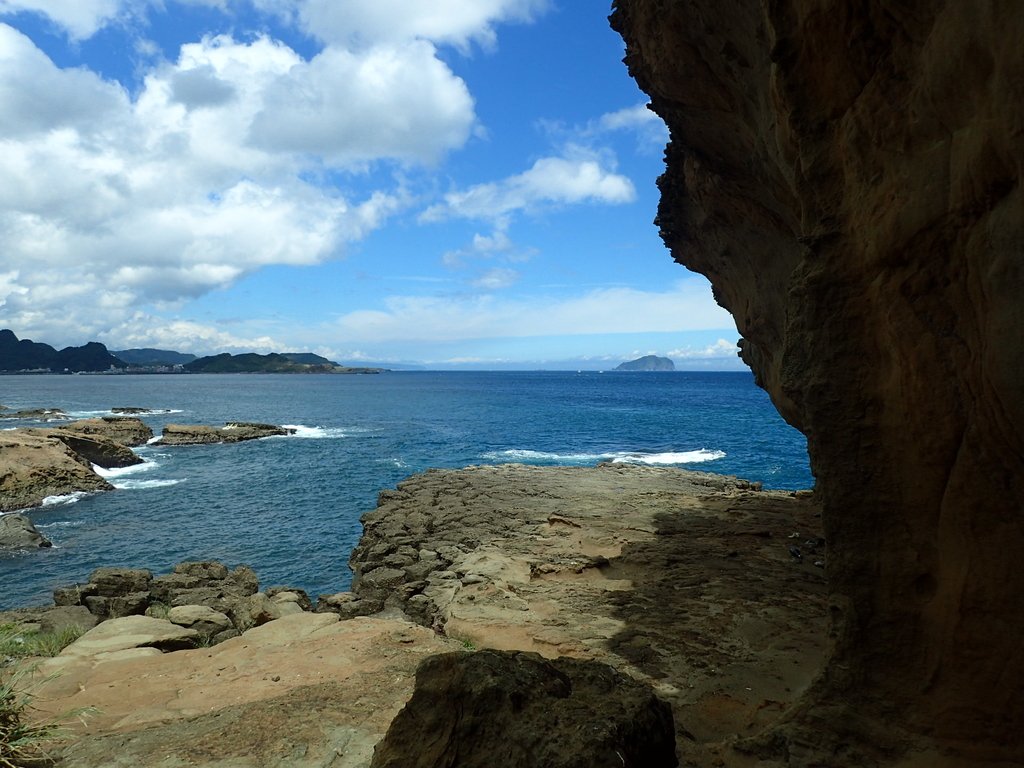 P8317640.JPG - 瑞芳  金石園  海岸岩石之美