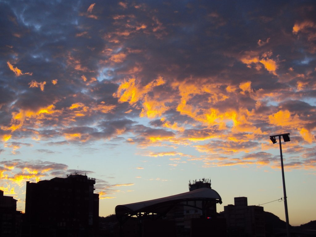 DSC02839.JPG - 基隆港之  火燒雲