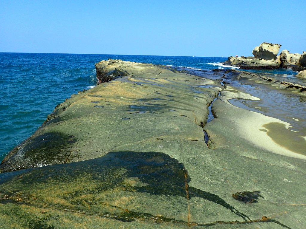 PA104864.JPG - 東北角海岸岩石之美  (01)