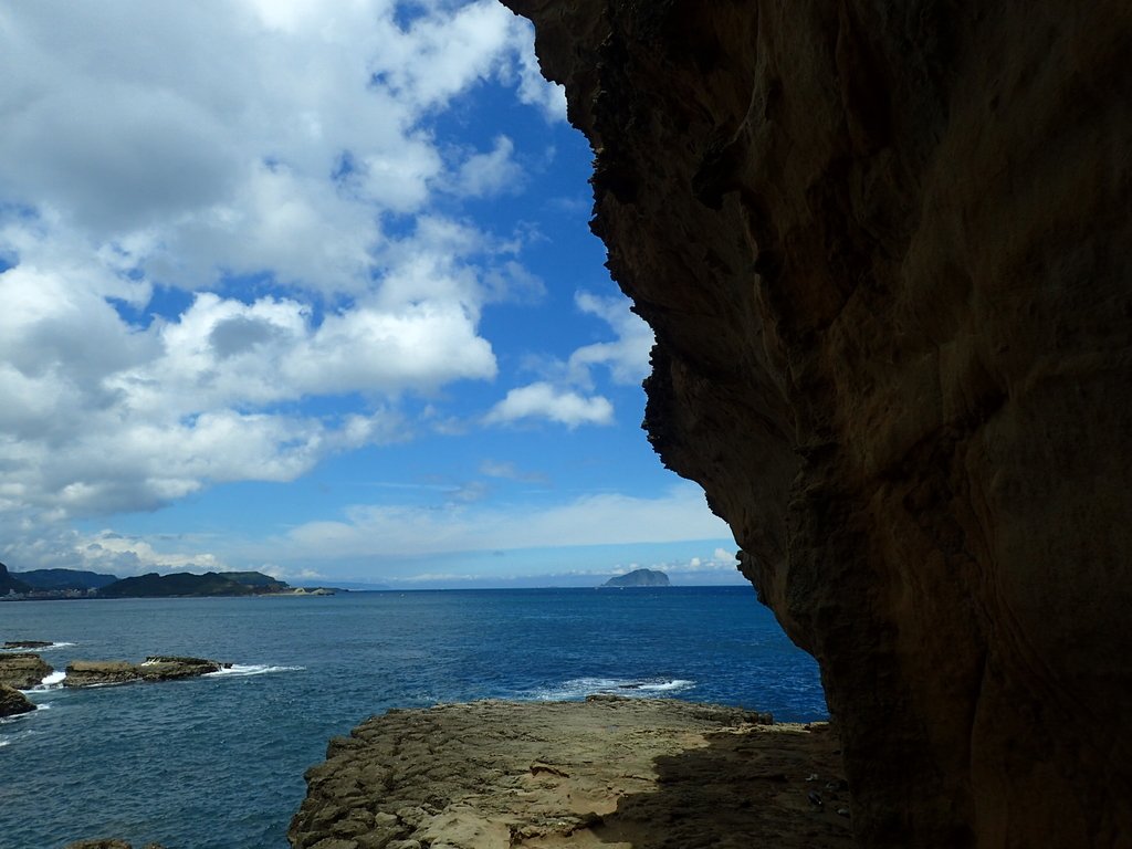 P8317643.JPG - 瑞芳  金石園  海岸岩石之美