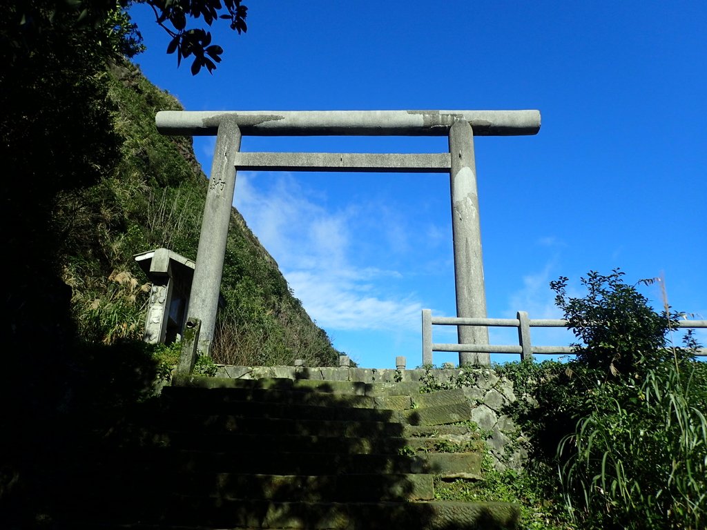 P1102224.JPG - 本山五坑  黃金神社