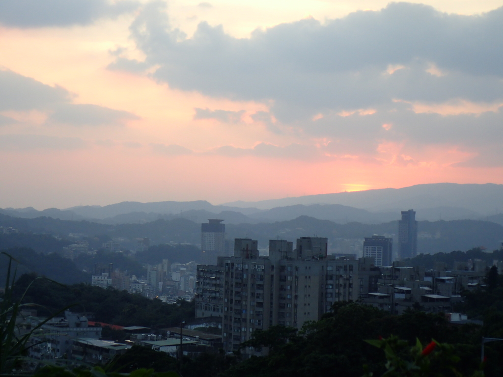 P9309321.JPG - 基隆  圓窗領夕照