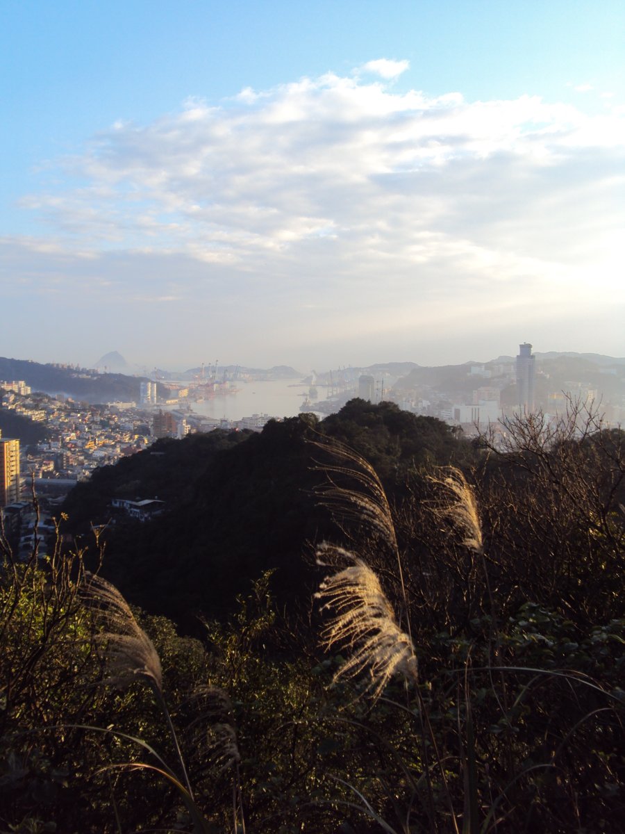 DSC06073.JPG - 基隆  獅球嶺南山公園