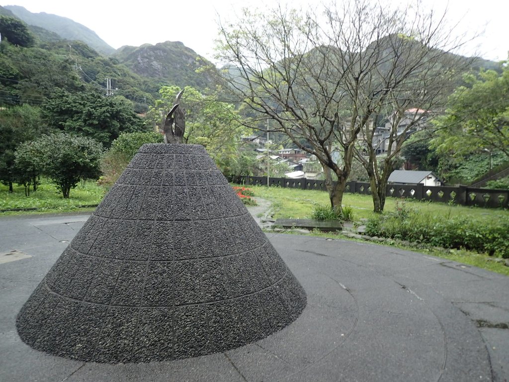 P3240643.JPG - 金瓜石之  荒金神社  戰俘營遺址