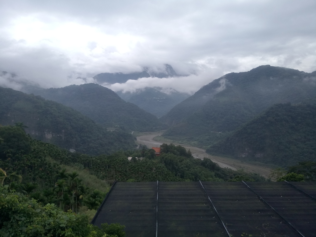 DSC_1189.JPG - 草嶺  茄苳步道  峭壁雄風