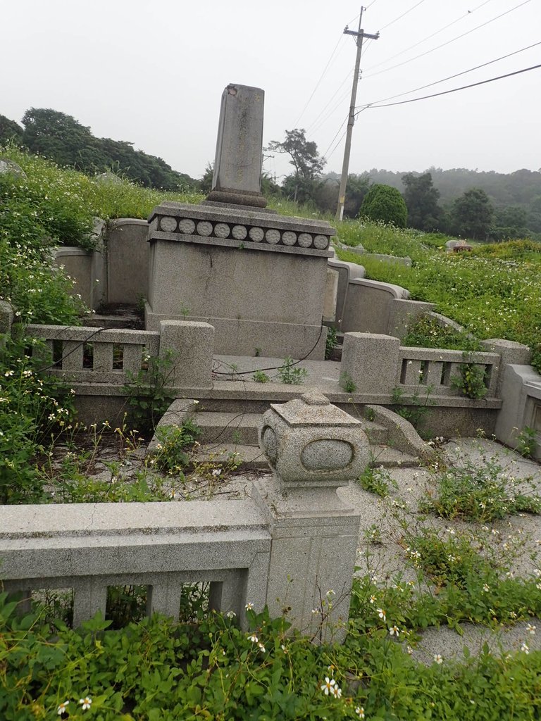 P5117129.JPG - 台中  軍功寮  楊清泉墓園