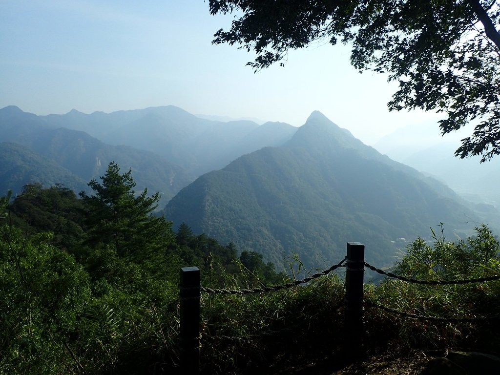 P3217563.JPG - 谷關七雄  白毛山  01