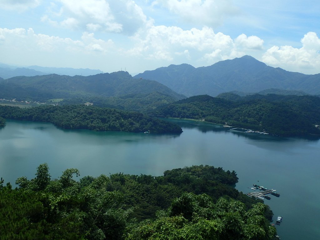 P9017533.JPG - 慈恩塔  眺日月潭之  湖光山色