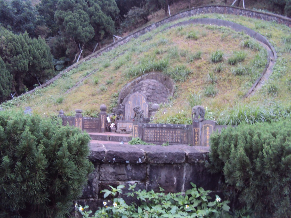 DSC01427.JPG - 瑞芳  李建興墓園  (紹斯園)