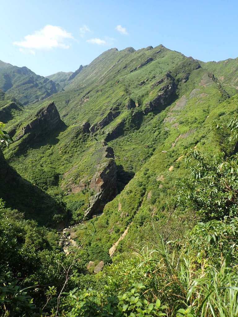 PA104837.JPG - 秋晴  南子吝山  登龍尾坪