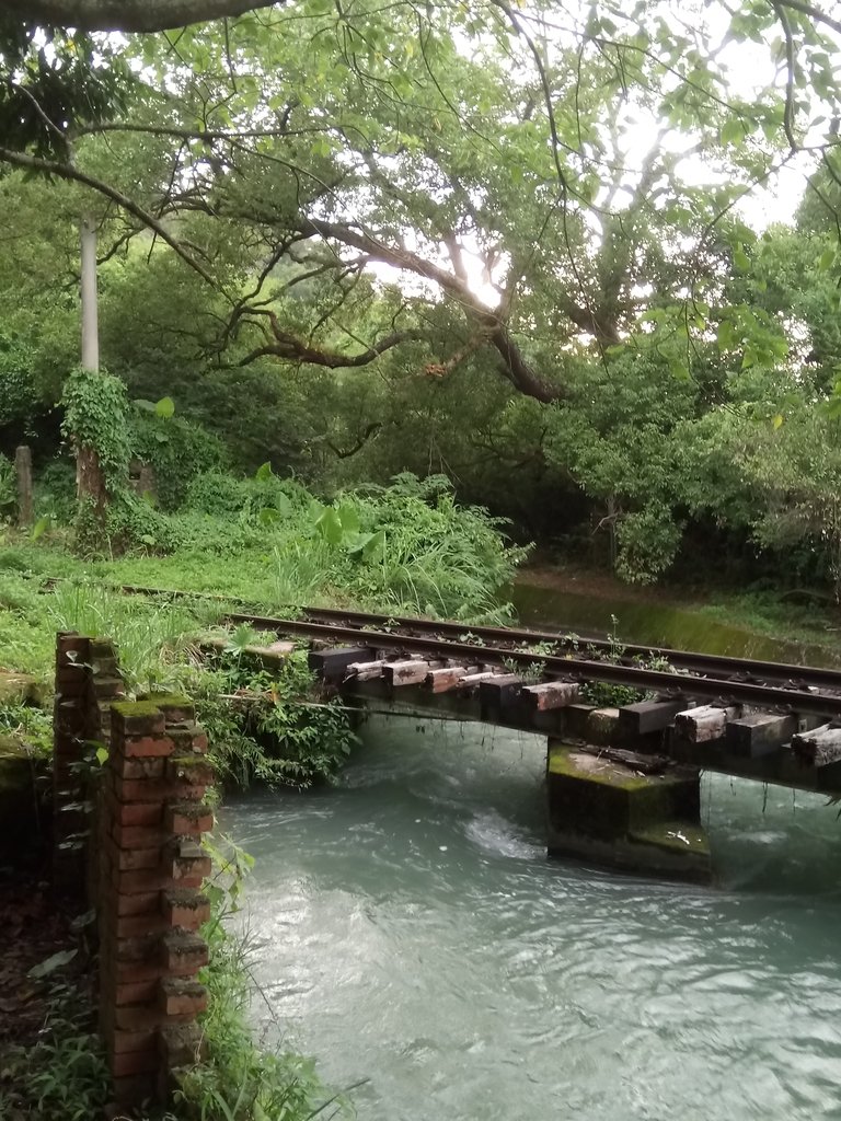 DSC_9694.JPG - 舊山線鐵道  后里圳磚橋