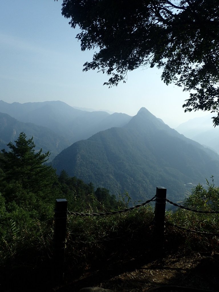 P3217566.JPG - 谷關七雄  白毛山  01