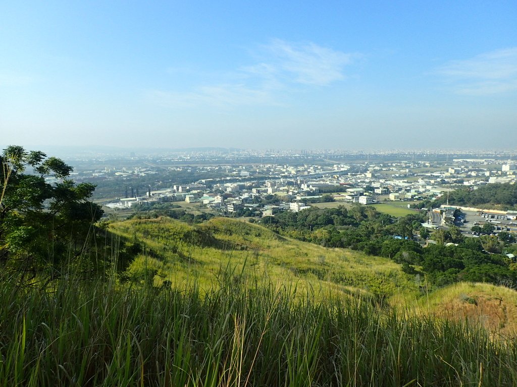 PA282018.JPG - 烏日  學田山登山步道