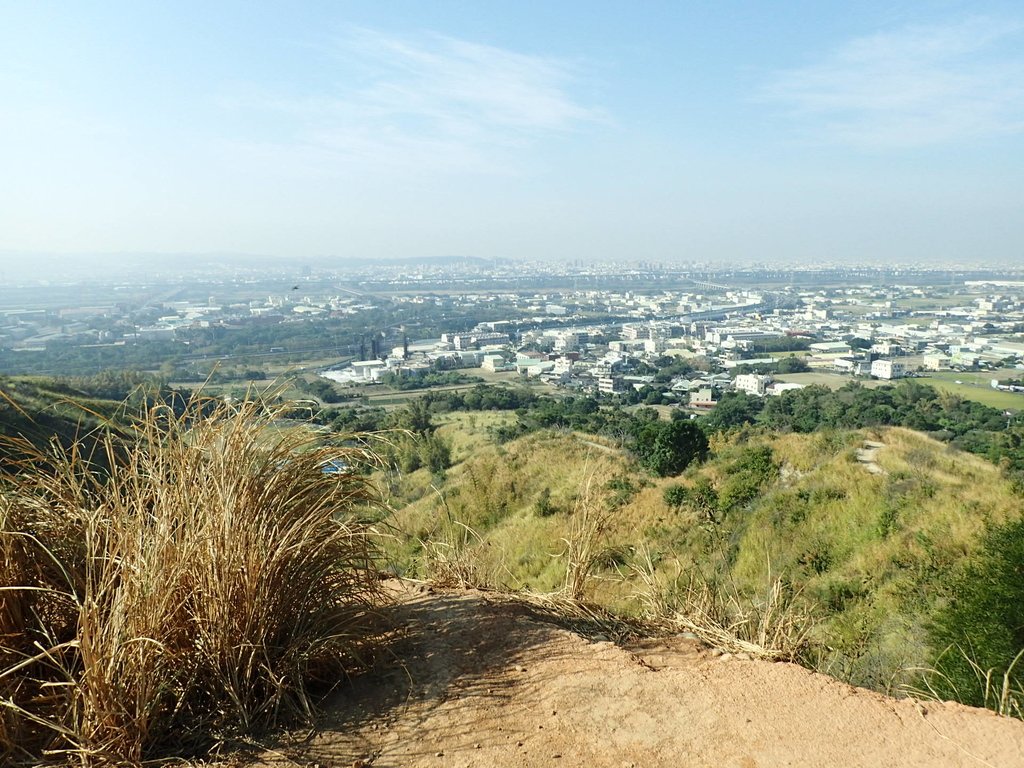 PA282039.JPG - 烏日  學田山登山步道