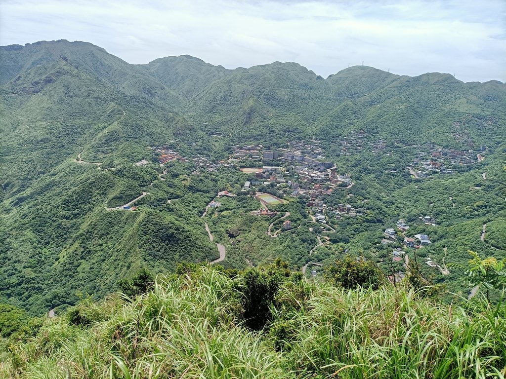 IMG20210430112618.jpg - 瑞芳  雞籠山東峰  (雷霆峰)