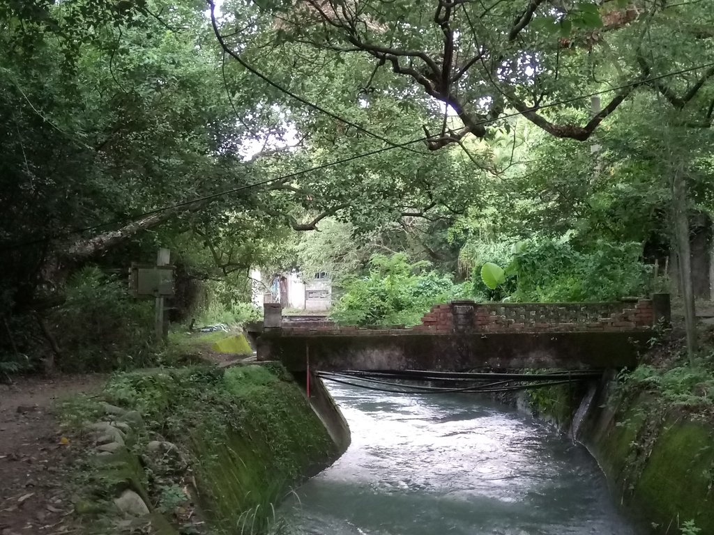 DSC_9716.JPG - 舊山線鐵道  后里圳磚橋