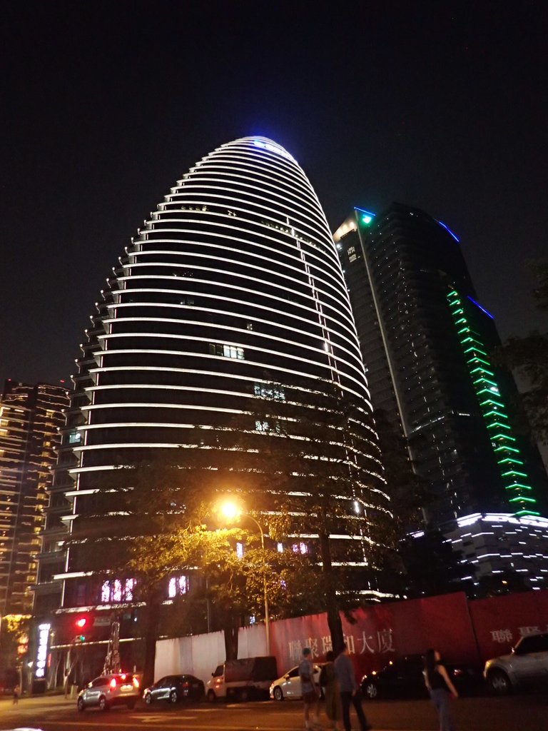 PA125251.JPG - 台中七期之  夜色璀璨  (02)