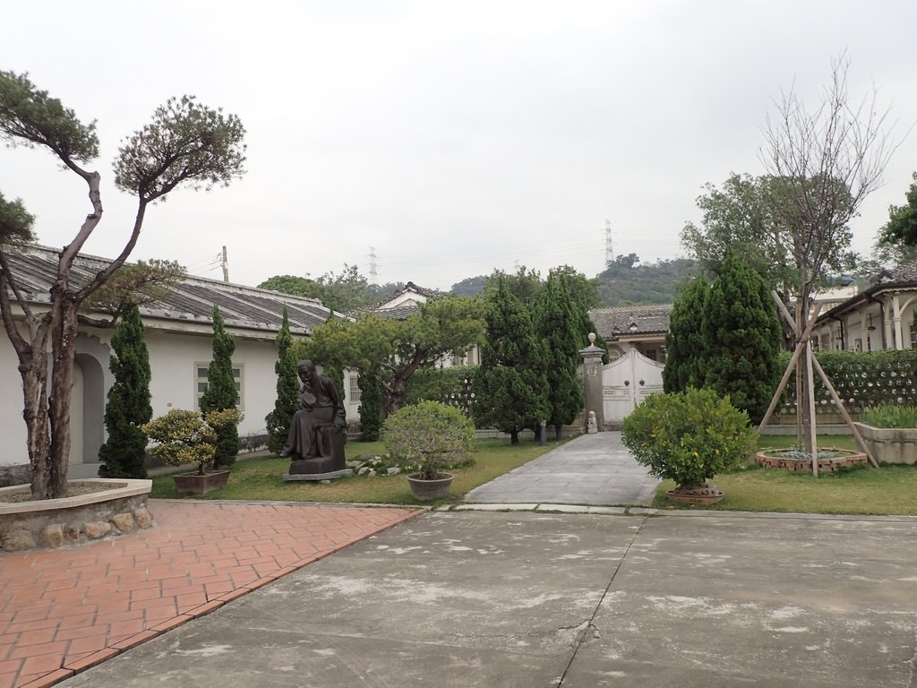 P1018559.JPG - 霧峰頂厝之  新厝  頤圃