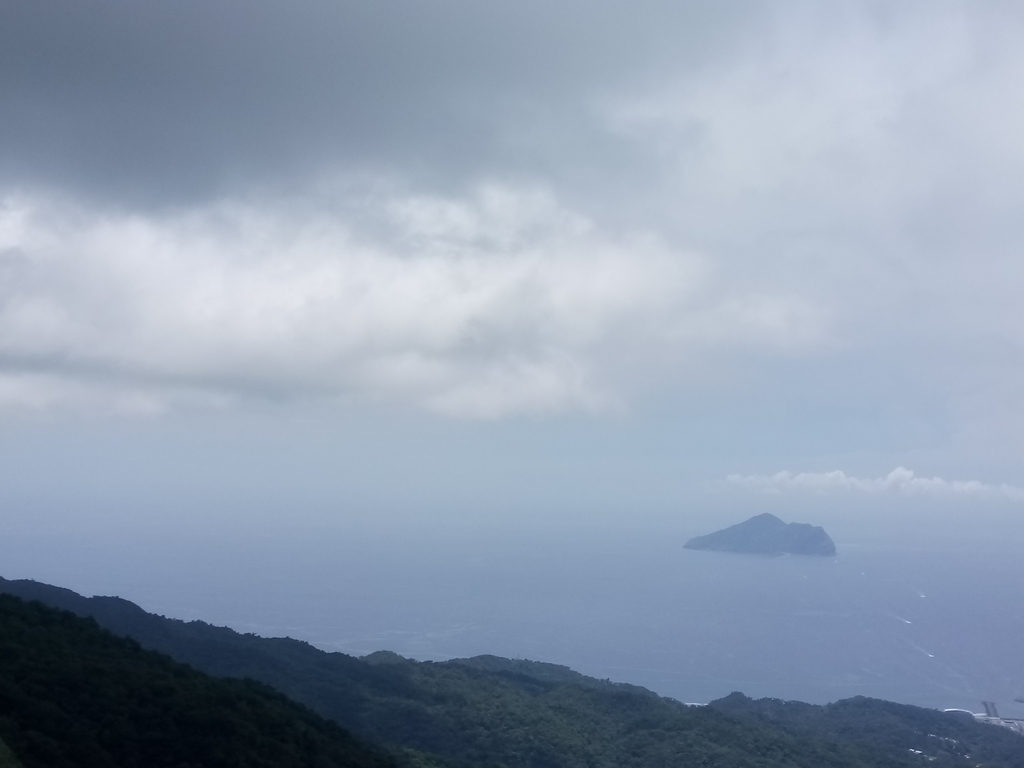 DSC_4636.JPG - 登  頭城  鶯子嶺山  (未竟)