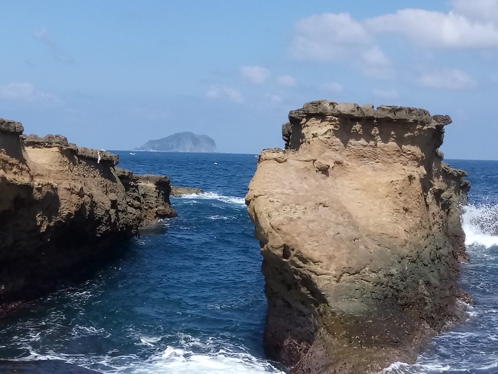 DSC_2242.JPG - 東北角海岸岩石之美  (02)