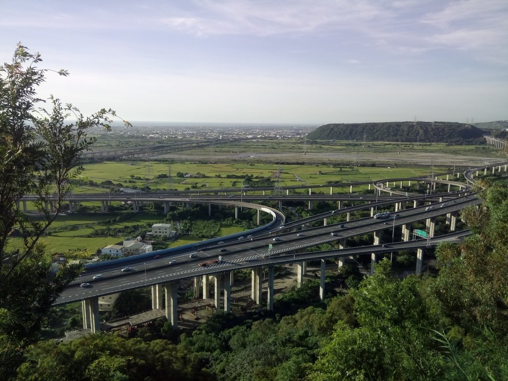 DSC_1556.JPG - 清水  中港系統交流道