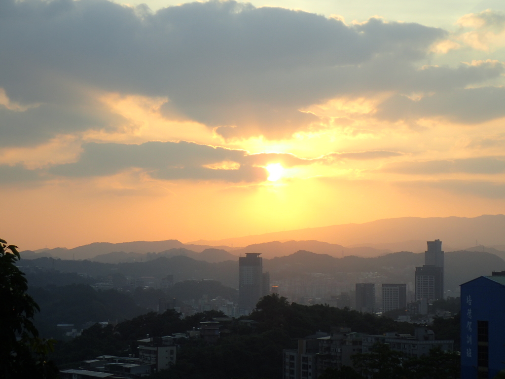 P9309284.JPG - 基隆  圓窗領夕照