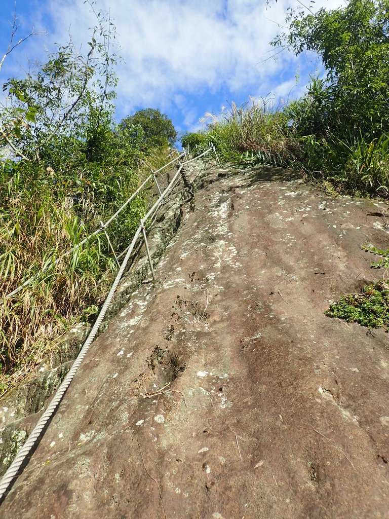 P1224336.JPG - 再訪---  平溪  孝子山登山步道