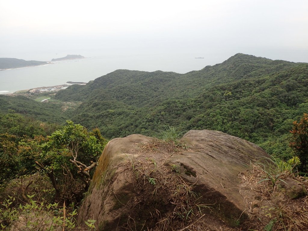 P3308203.JPG - 萬里  瑪鋉山  (望洋崖)