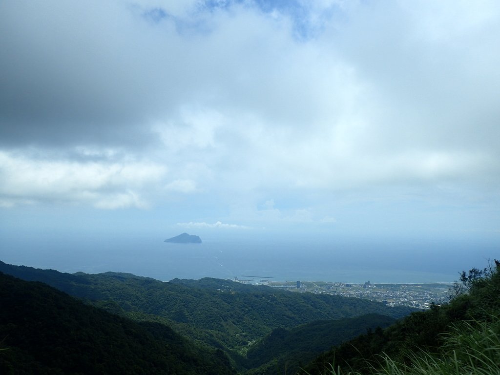 P7175537.JPG - 登  頭城  鶯子嶺山  (未竟)