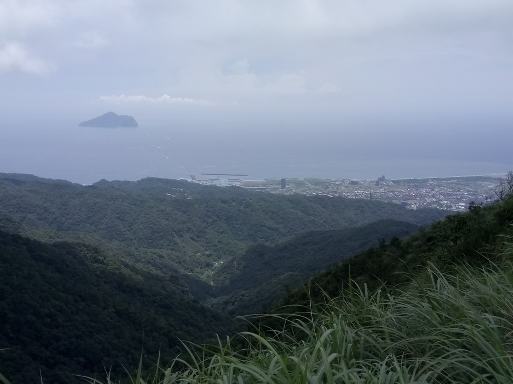 DSC_4632.JPG - 登  頭城  鶯子嶺山  (未竟)