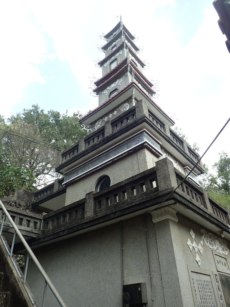 PA064520.JPG - 大湖  義民廟  昭忠祠