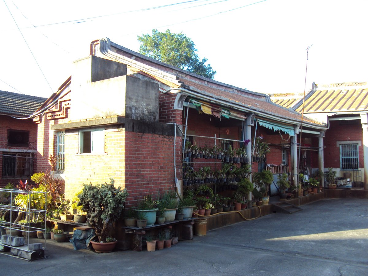 DSC04956.JPG - 秀水  棋官內  梁家古厝