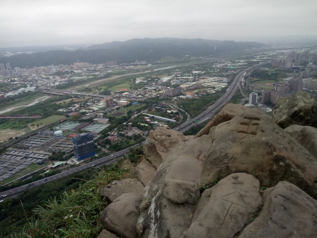 DSC_5207.JPG - 三峽  鳶山  (福德坑山)