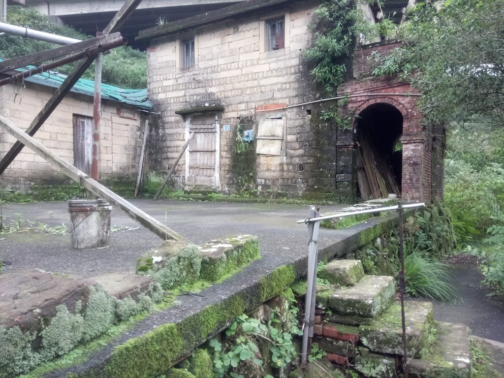 DSC_0239.JPG - 七堵  瑪陵坑  石頭厝