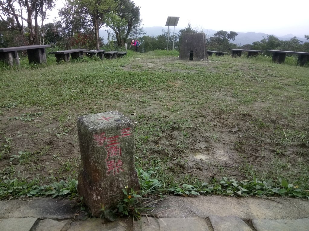 DSC_6005.JPG - 深坑  土庫岳登山步道  (01)