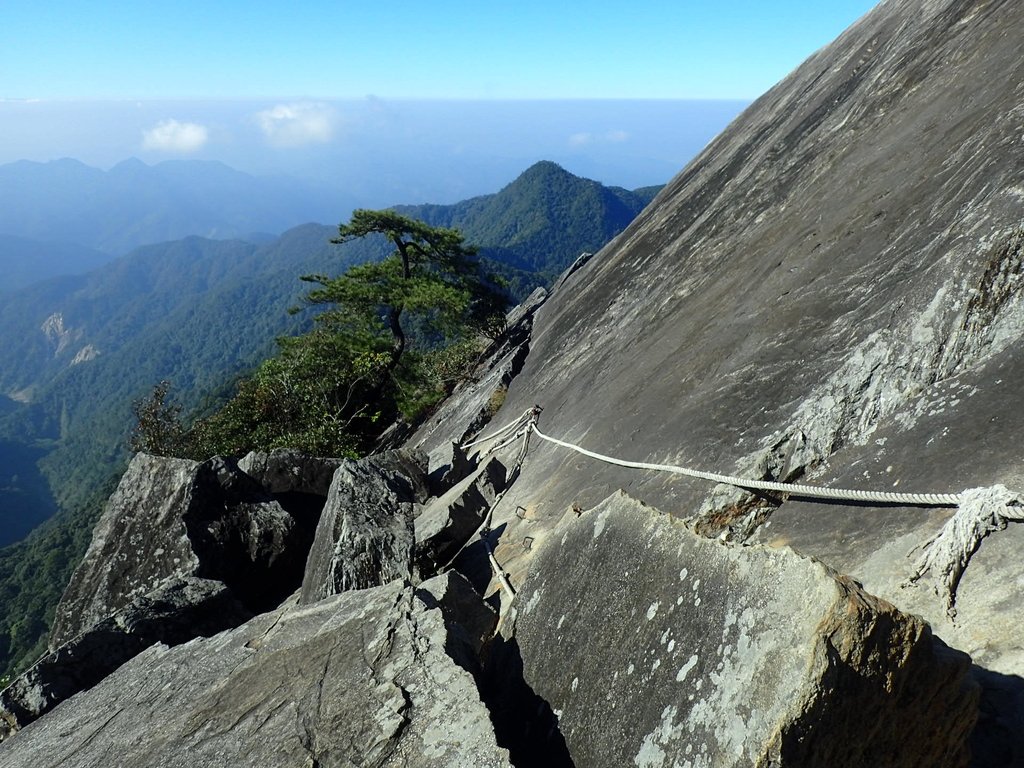 PA185519.JPG - 再訪---  台中  和平  鳶嘴山