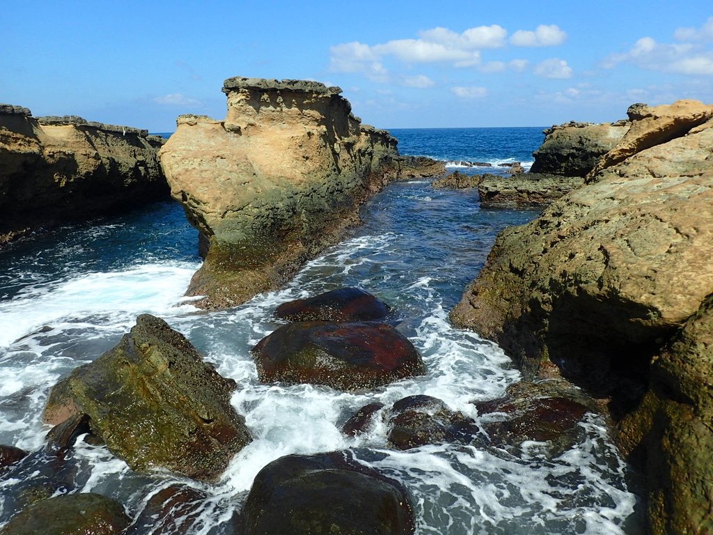 PA115011.JPG - 東北角海岸岩石之美  (02)