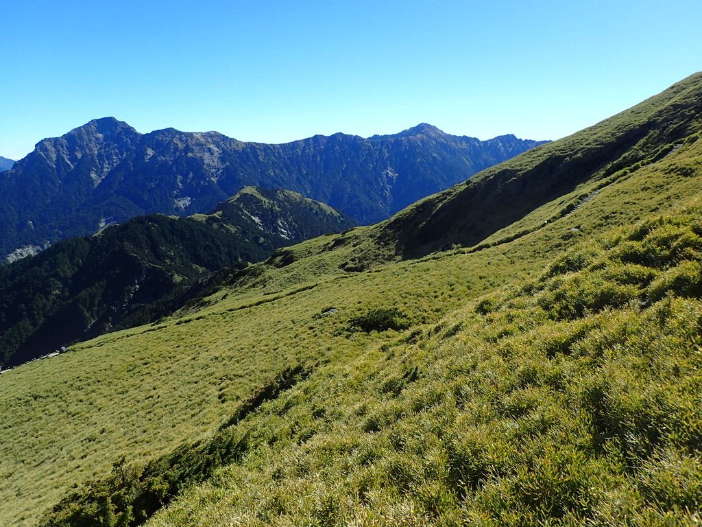 PC132180.JPG - 合歡山  東峰