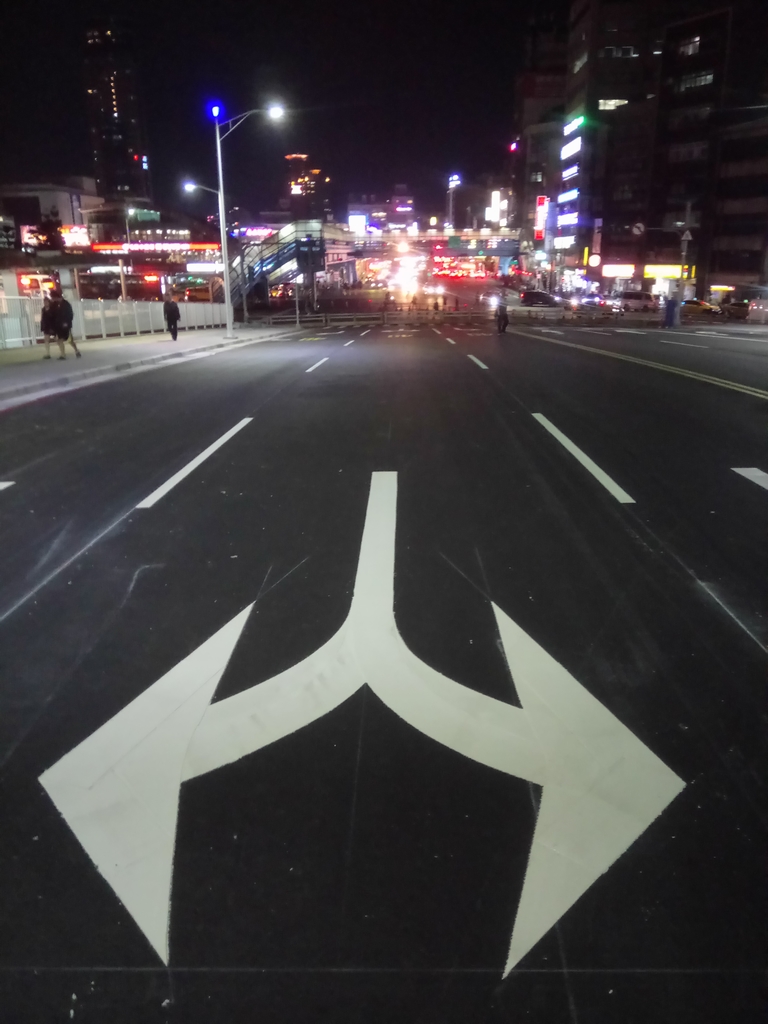 DSC_8083.JPG - 基隆  新火車站 夜景色