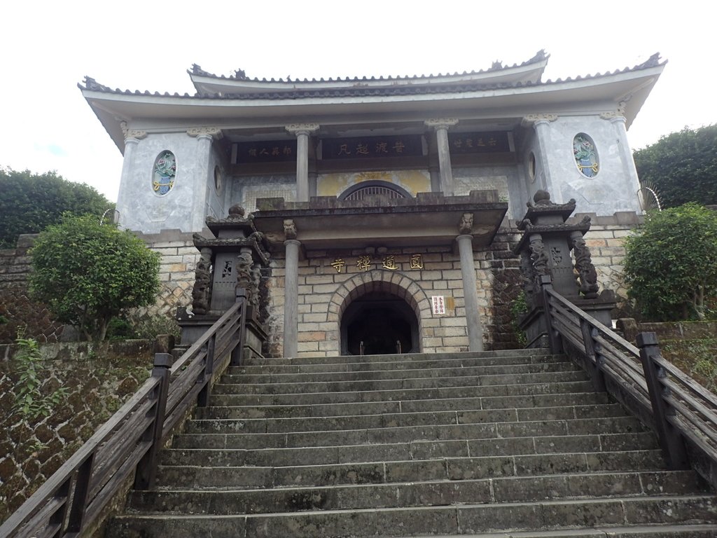 PB300472.JPG - 中和  圓通禪寺  建築之美