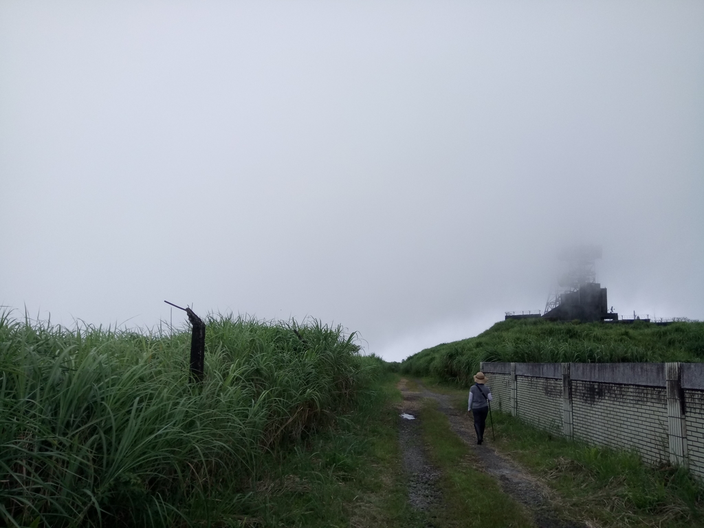 DSC_4616.JPG - 登  頭城  鶯子嶺山  (未竟)